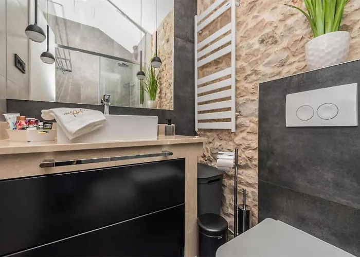 Beautiful In Poljaci *