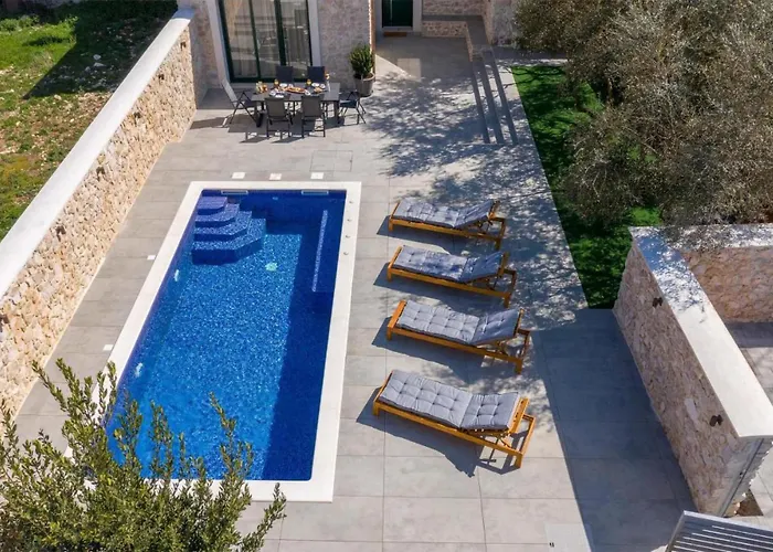 Beautiful In Poljaci Дом отдыха *